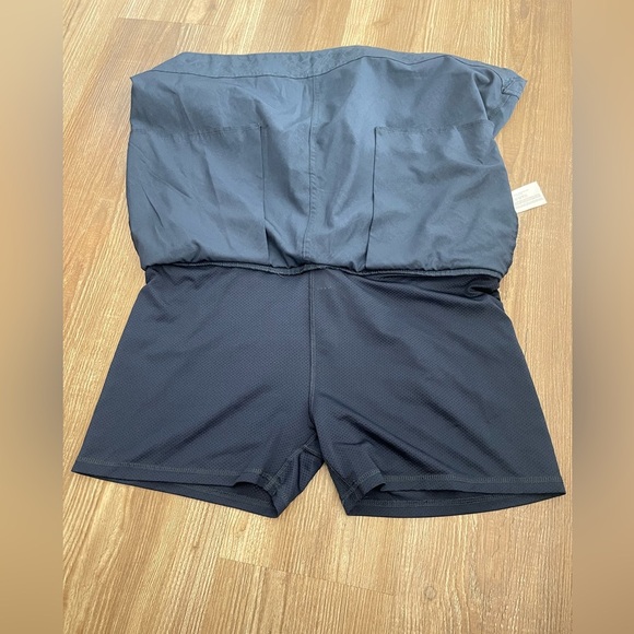 Orvis Women's Embossed Pull On Skort Inner Short Size Large Navy Blue - Picture 5 of 6